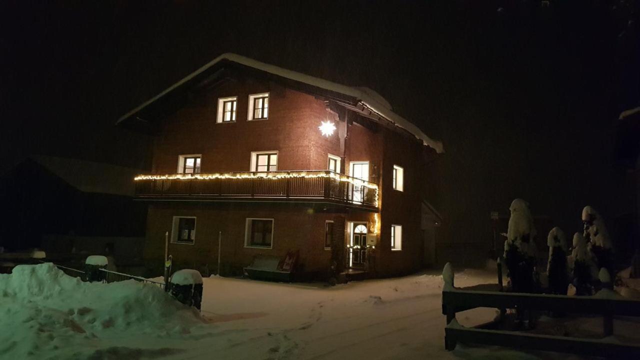 Alpin Chalet Kern Apartment Klosterle am Arlberg ภายนอก รูปภาพ